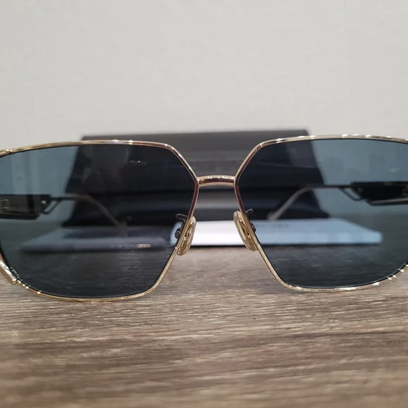 DIOR Sunglases, Unisex,  NEW - Picture 3 of 10